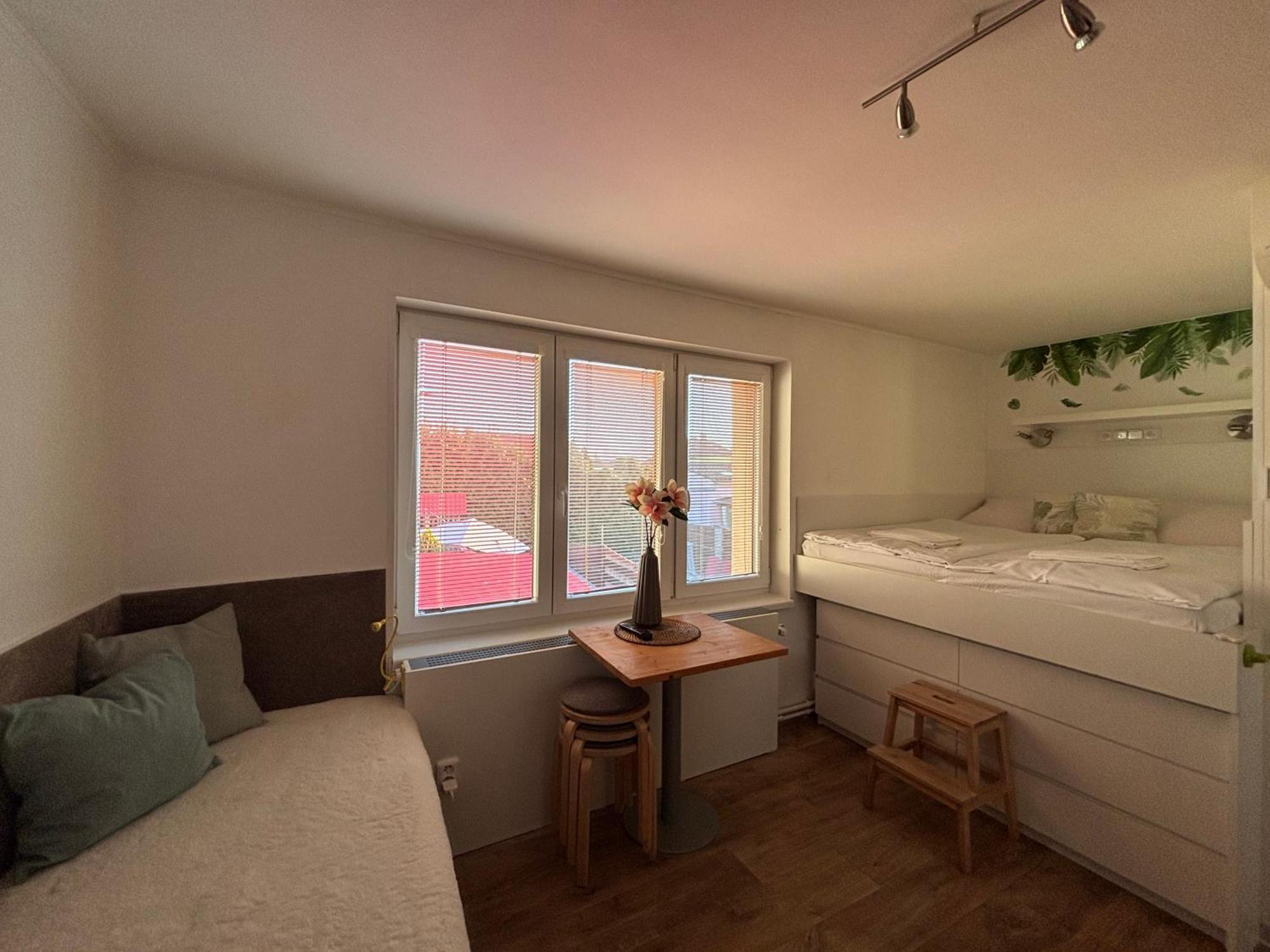 Apartmany Marco Polo Lednice Exteriör bild